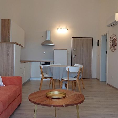 Irena Apartment Cres Exterior foto