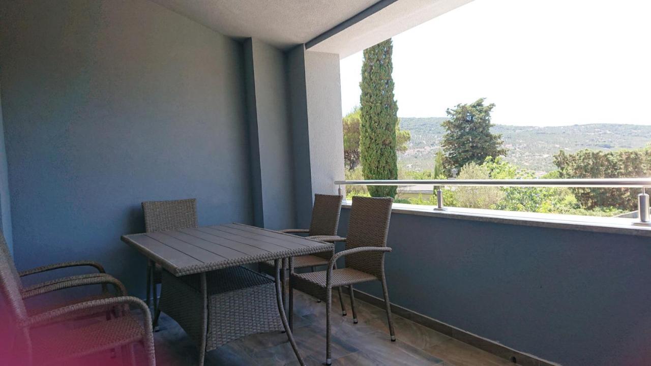Irena Apartment Cres Exterior foto