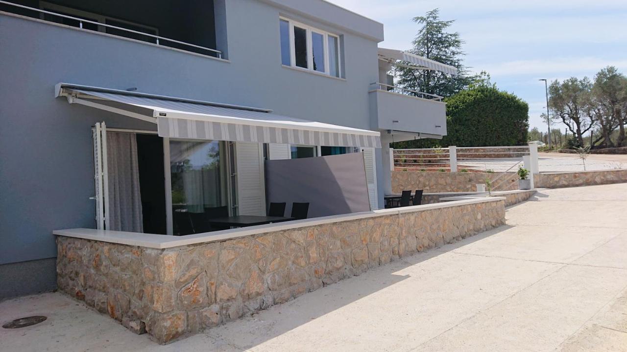Irena Apartment Cres Exterior foto